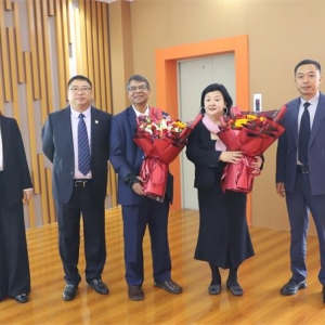 马来西亚林肯大学学院来郑州澍青医学高等专科学校教育系交流访问 ...